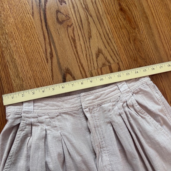 Free People Pleated Tapered Cotton Pants Beige High Rise OB1626316 Size 6 - Picture 4 of 8